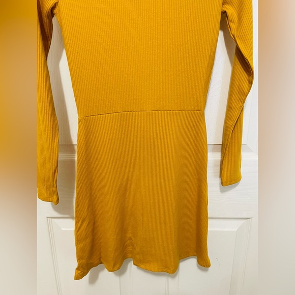 Reformation Jeans Agatha Ribbed Knit Button-Down Long Sleeve Mini Dress Size S - Picture 9 of 9